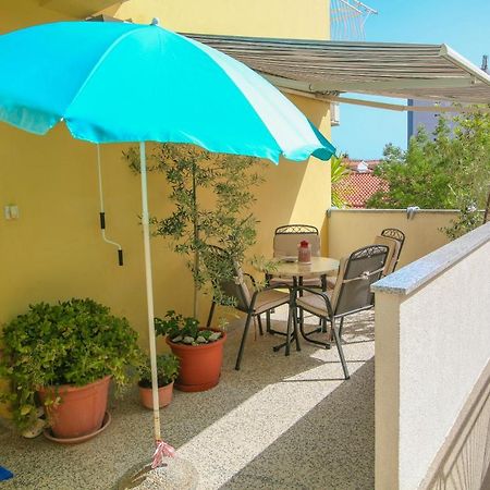 Sunshine Lägenhet Makarska Exteriör bild